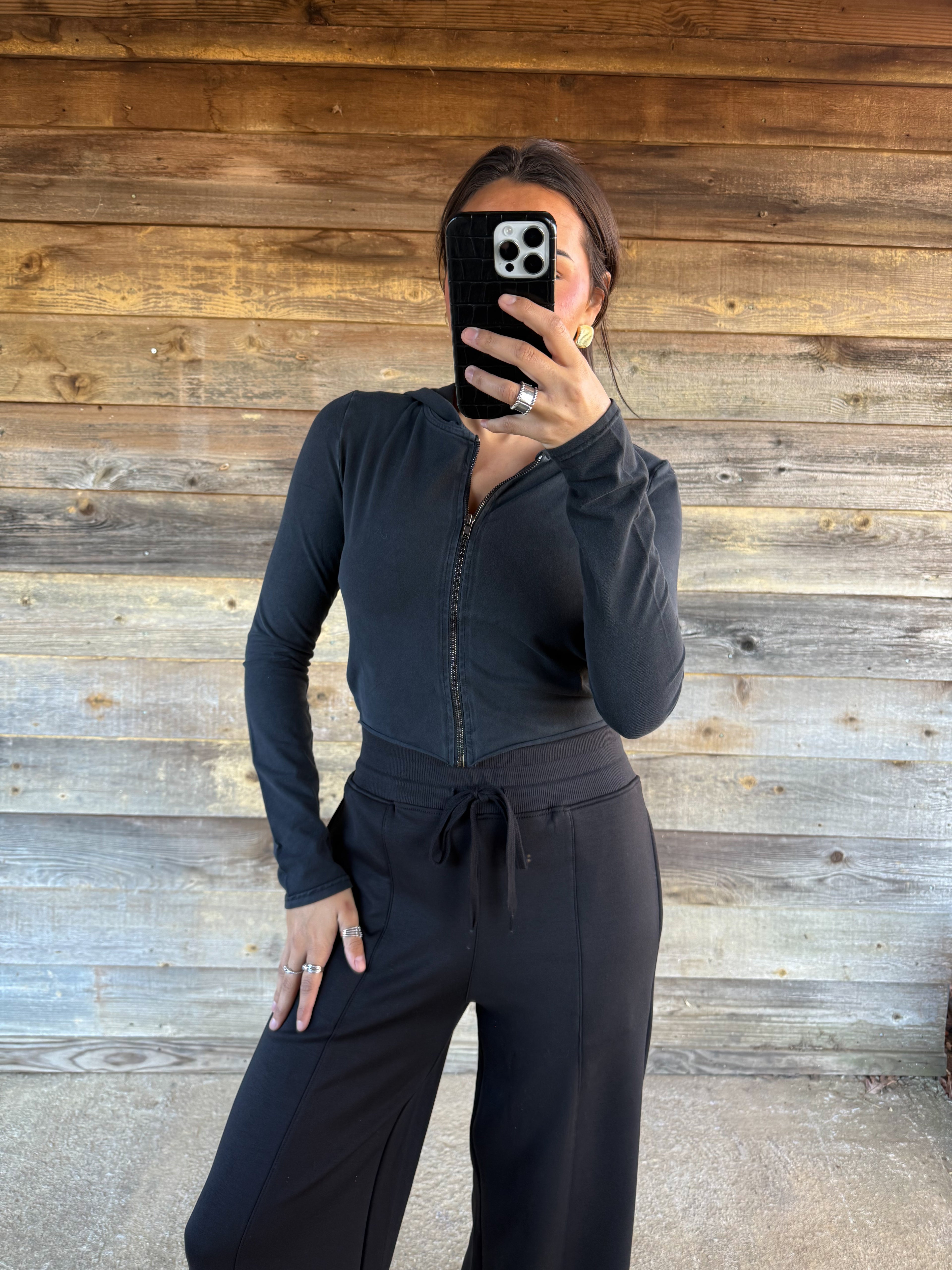 Everyday Cropped Jacket (Black)